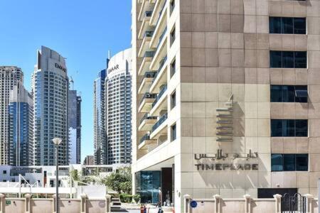 Frank Porter - Time Place Tower Apartment Dubai Exterior foto
